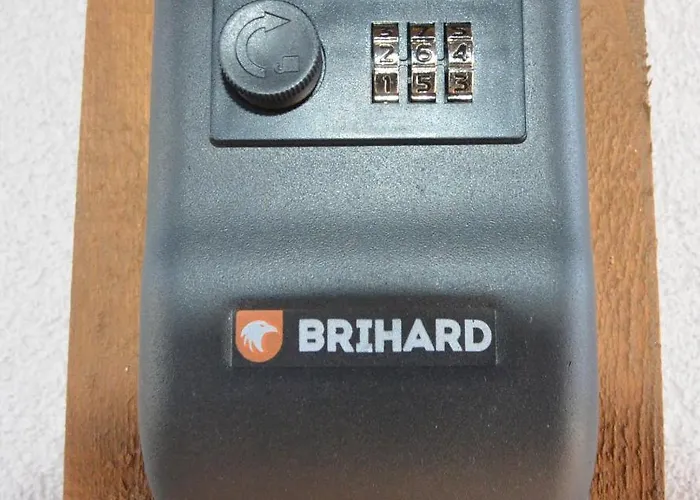 Royal Resident Apartment *