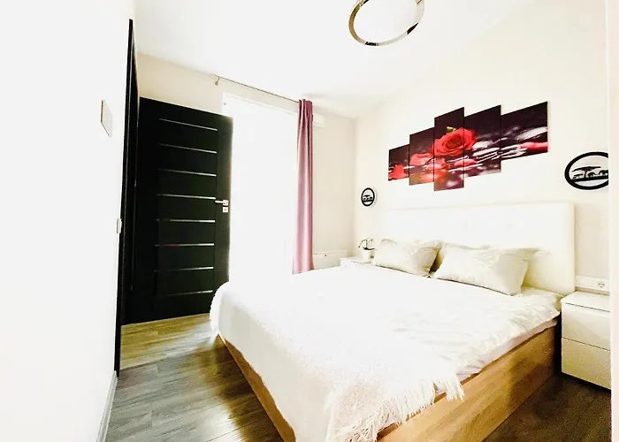 Royal Resident Apartment *